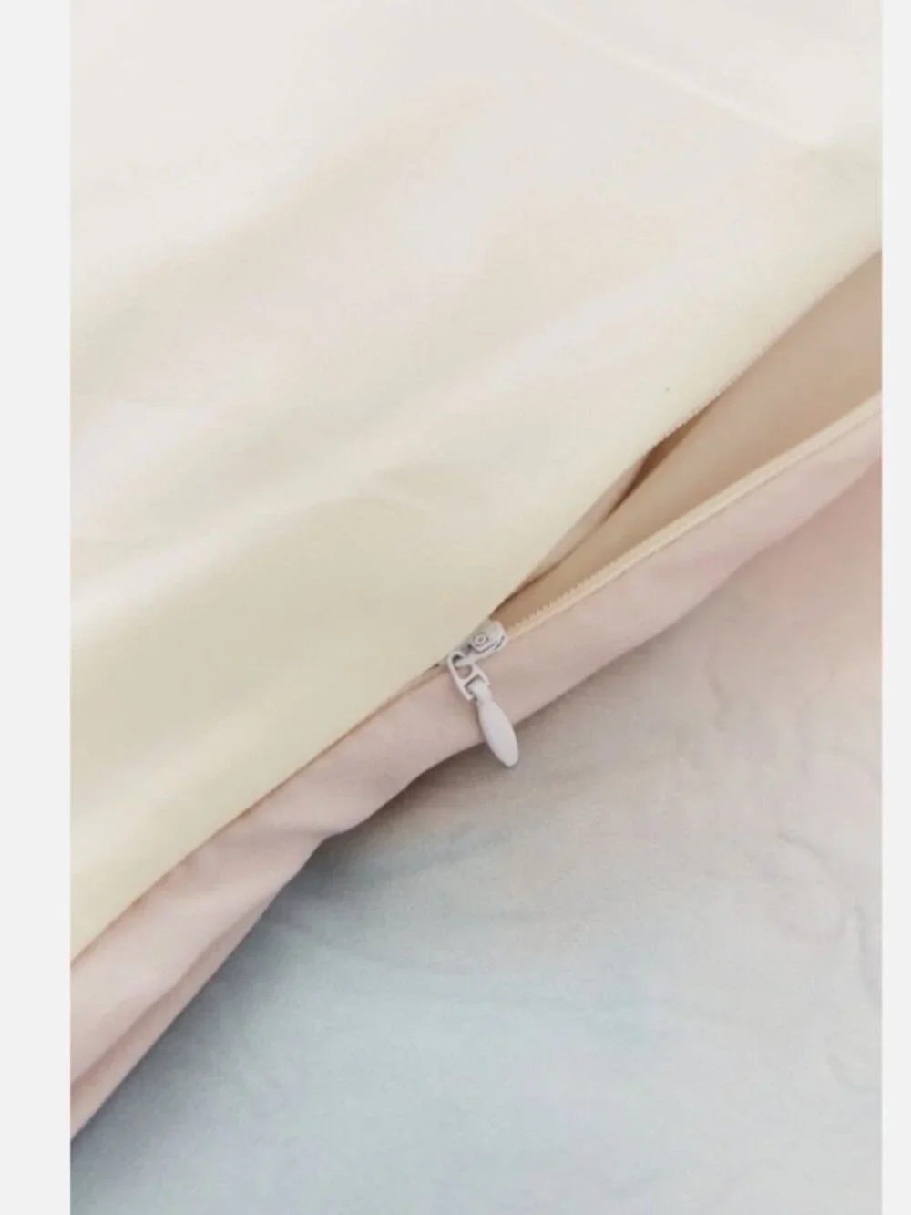 New Urban Outfitters Chelsea Victoria For Deny Unicorn Marble Duvet Full/ Queen